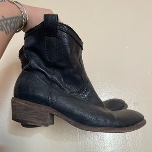 Frye Ankle boots